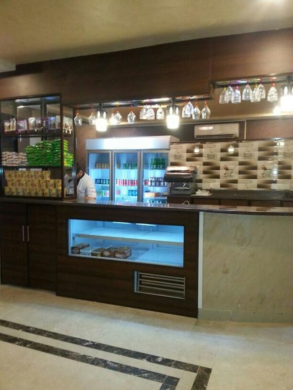 Diwan Al Aseel Aparthotel Jeddah Exterior photo