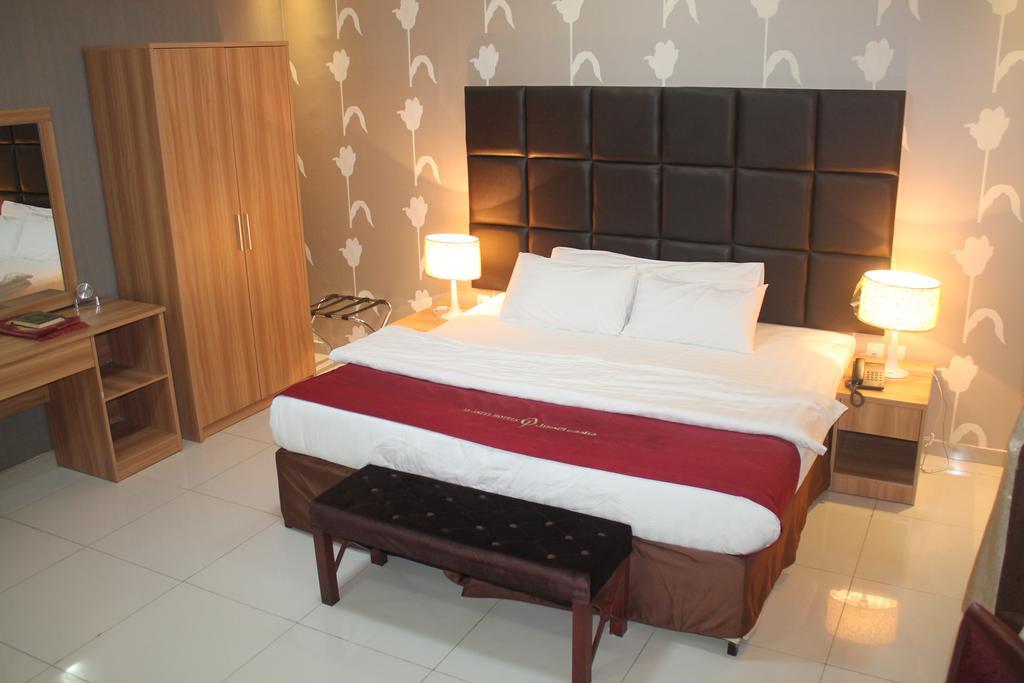 Diwan Al Aseel Aparthotel Jeddah Exterior photo
